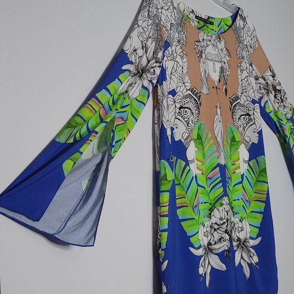 Brazilian Designer. Statement Shift Dress w Sleeve Slits Size Medium - Picture 4 of 10